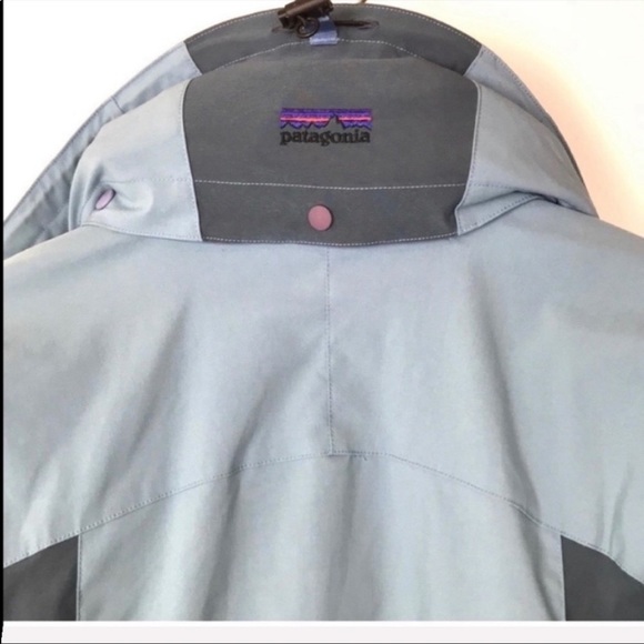 Patagonia Women’s Blue Hooded Jacket Size S - Picture 8 of 8
